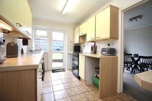 Kitchen- click for photo gallery